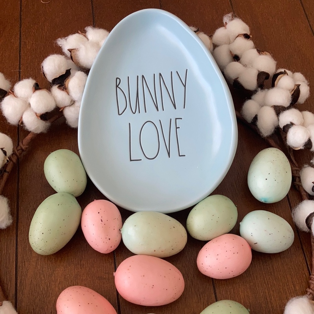 Rae Dunn Bunny Love plate set